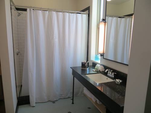 Imagen de la habitación del Hotel Lone Star Court, A Valencia. Foto 5