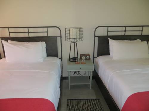 Imagen de la habitación del Hotel Lone Star Court, A Valencia. Foto 9