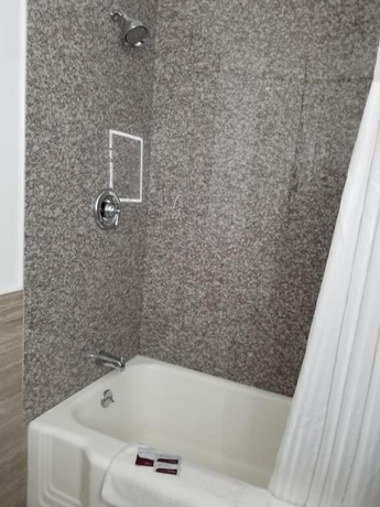 Imagen de la habitación del Hotel Lone Star Inn by FairBridge. Foto 17