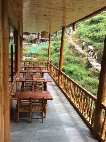 Imagen del bar/restaurante del Hotel Long An. Foto 7