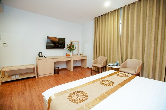 Imagen general del Hotel Long Anh. Foto 10