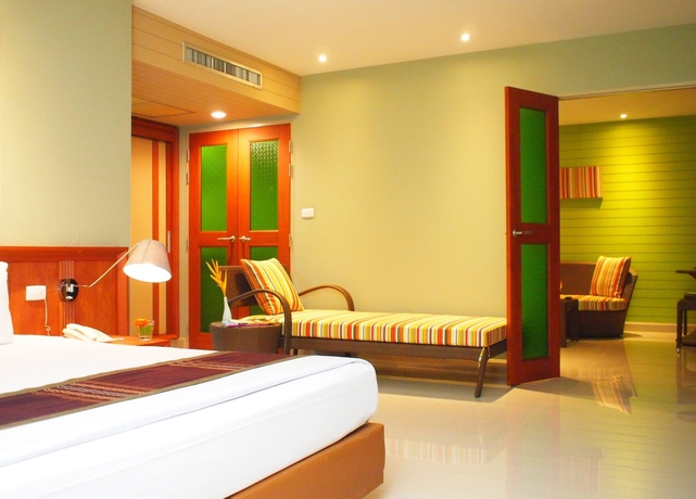 Imagen de la habitación del Hotel Long Beach Cha-am. Foto 4