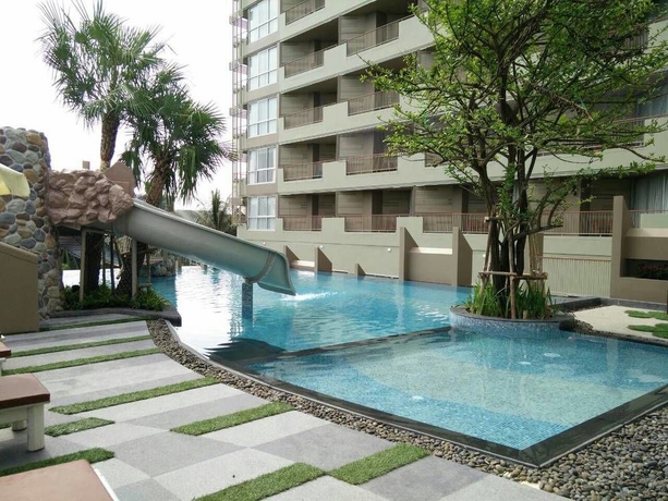 Imagen de la piscina del Hotel Long Beach Cha-am. Foto 12