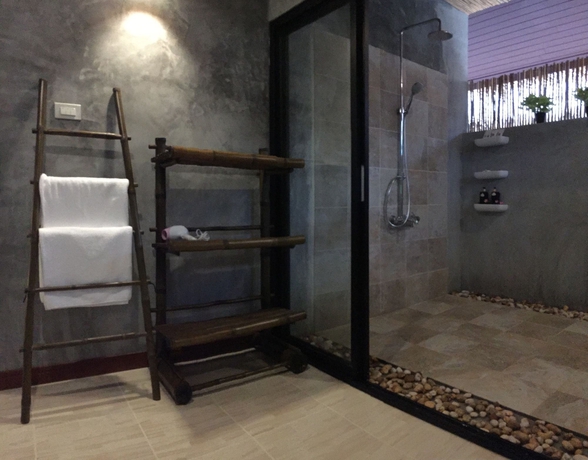 Imagen de la habitación del Hotel Long Beach Chalet. Foto 11