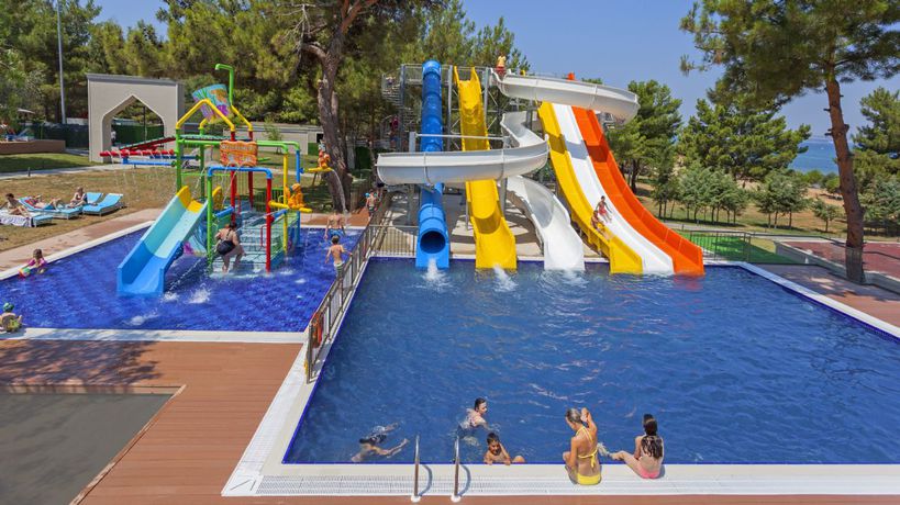 Imagen de la piscina del Hotel Long Beach Club Nature. Foto 13