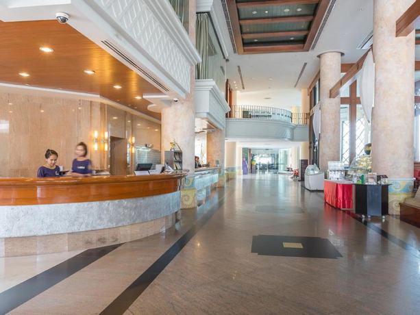 Imagen de los interiores del Hotel Long Beach Garden Hotel & Pavilions. Foto 10