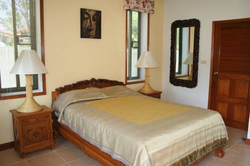 Imagen de la habitación del Hotel Long Beach Inn. Foto 6