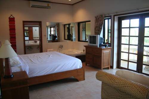 Imagen de la habitación del Hotel Long Beach Inn. Foto 7