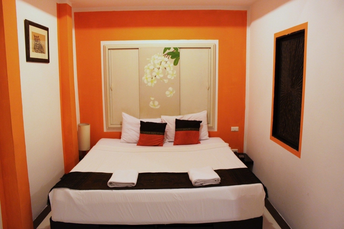 Imagen de la habitación del Hotel Long Beach Patong. Foto 4