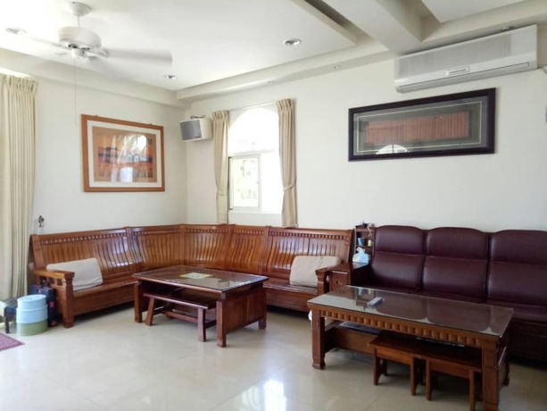 Imagen del bar/restaurante del Hotel Long Beach Private Lodging. Foto 3