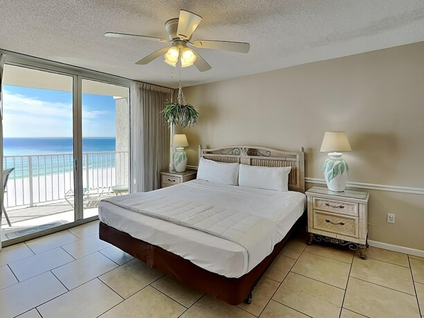 Imagen general del Hotel Long Beach Resort by Southern Vacation Rentals. Foto 7