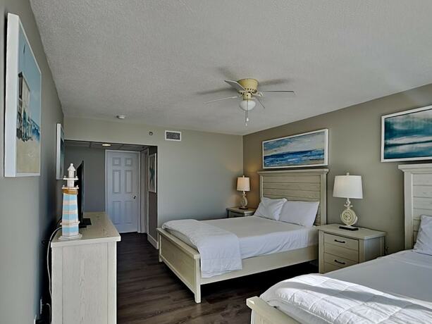 Imagen de la habitación del Hotel Long Beach Resort by Southern Vacation Rentals. Foto 20