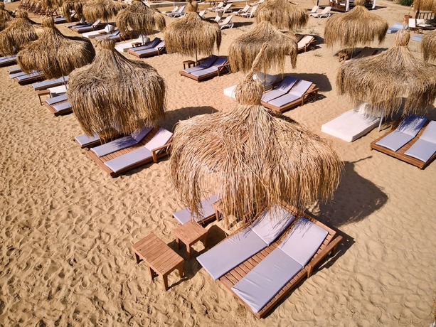 Imagen de los interiores del Hotel Long Beach Villas. Foto 8