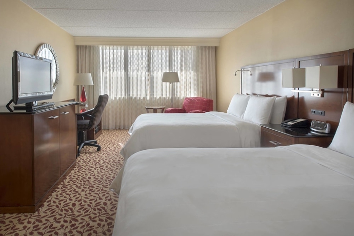 Imagen de la habitación del Hotel Long Island Marriott. Foto 4