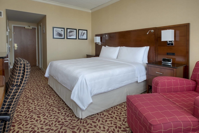 Imagen de la habitación del Hotel Long Island Marriott. Foto 9