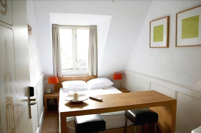 Imagen de la habitación del Hotel Long John's. Foto 10