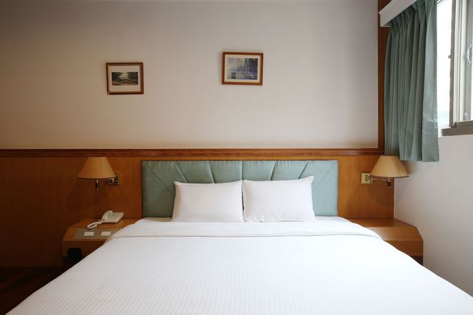 Imagen de la habitación del Hotel Long Shan, Jiaoxi. Foto 3