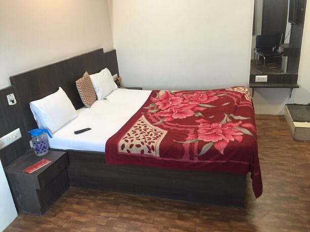 Imagen de la habitación del Hotel Long Stay. Foto 16