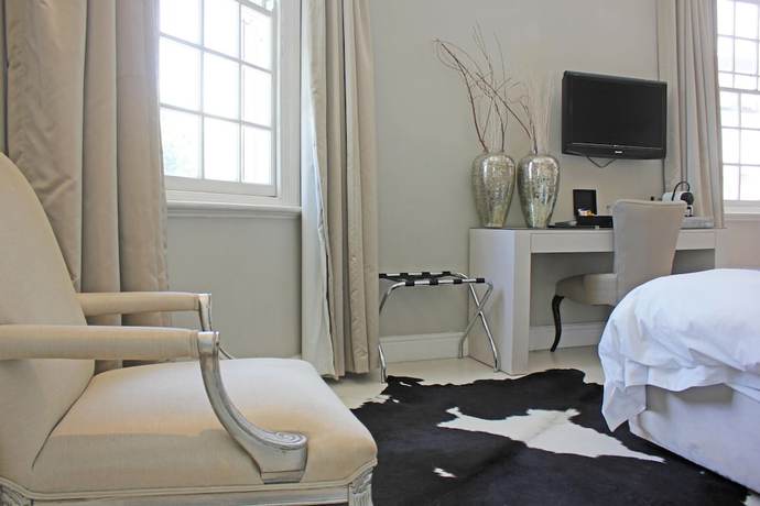 Imagen de la habitación del Hotel Long Street Boutique. Foto 3