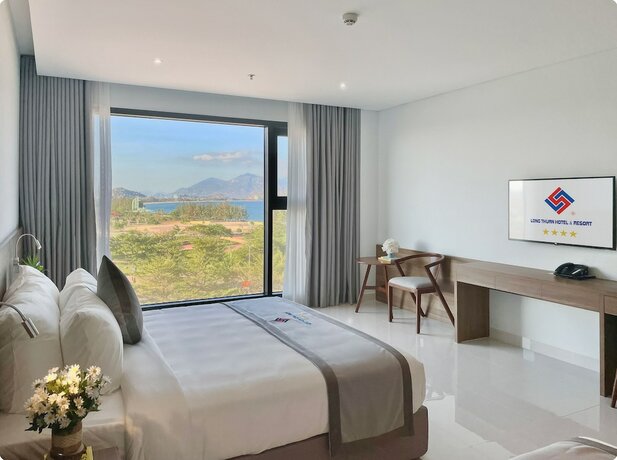 Imagen general del Hotel Long Thuan and Resort. Foto 3