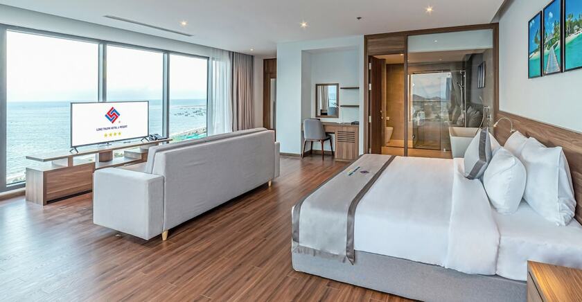 Imagen general del Hotel Long Thuan and Resort. Foto 10