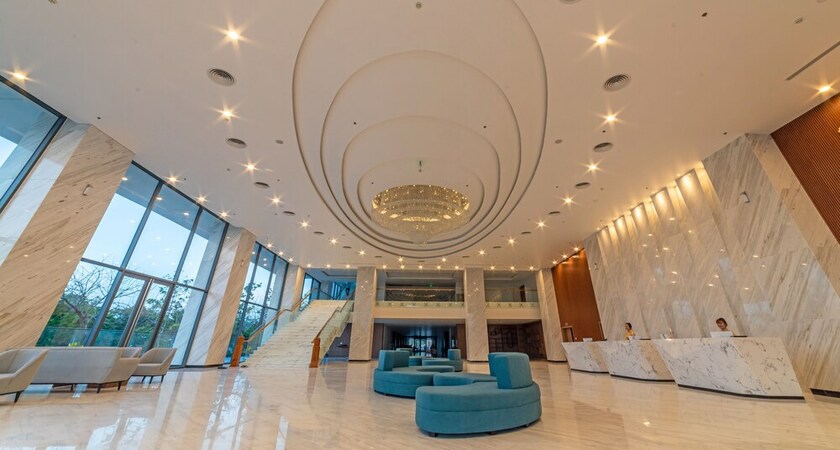 Imagen de los interiores del Hotel Long Thuan and Resort. Foto 39