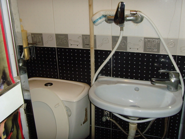 Imagen de la habitación del Hotel Long Yuen. Foto 6