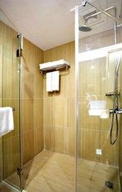 Imagen de la habitación del Hotel Long Zhou. Foto 11