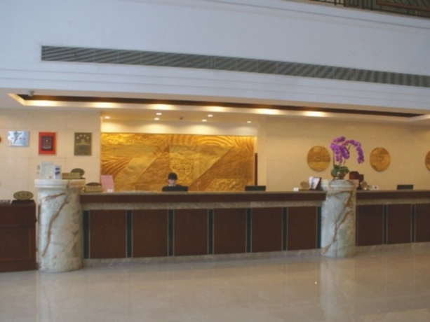 Imagen general del Hotel LongMen Hollyear Hotel Shanghai. Foto 2