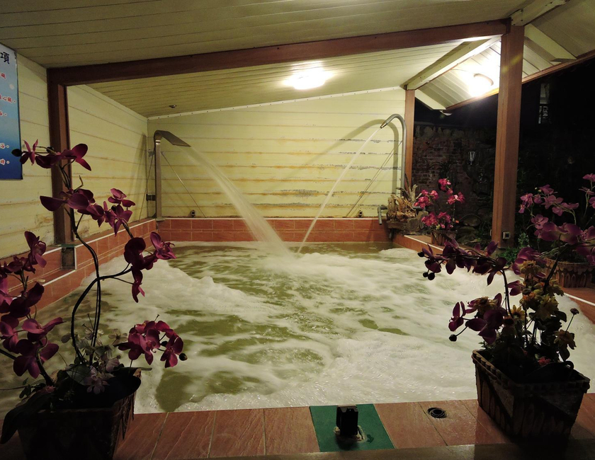 Imagen general del Hotel Longchi Hot-spring. Foto 16