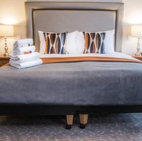 Imagen de la habitación del Hotel Longcourt House. Foto 5