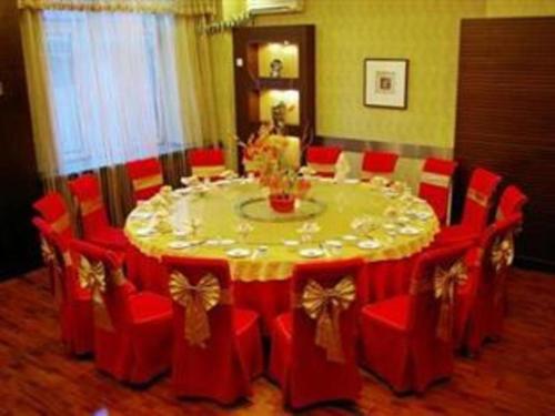 Imagen general del Hotel Longda Ruiji Business Harbin. Foto 8