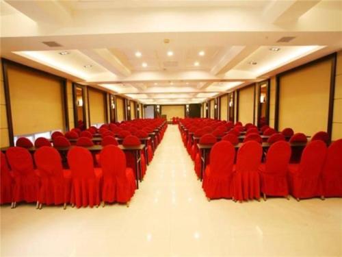 Imagen general del Hotel Longda Ruiji Business Harbin. Foto 11