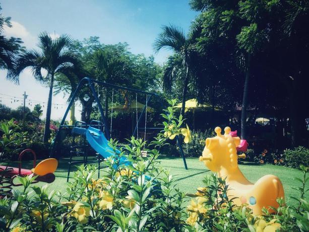 Imagen general del Hotel Longhai Channel Beach Resort. Foto 3