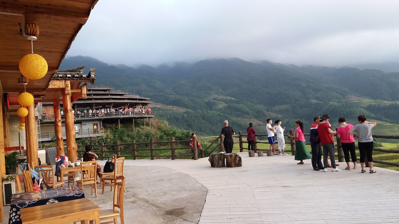 Imagen de los exteriores del Hotel Longji Terrace View. Foto 17