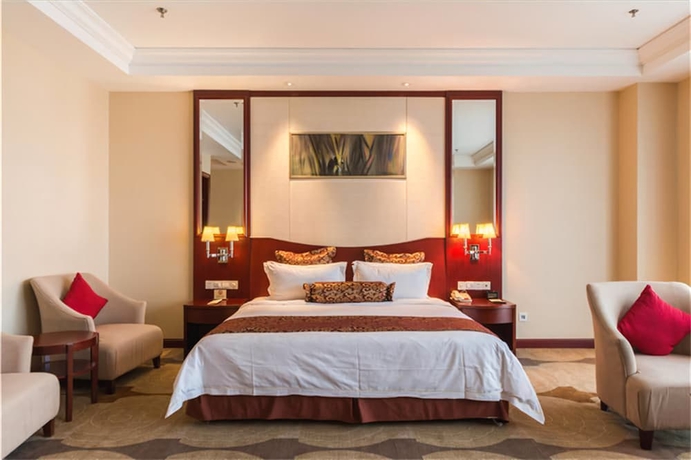 Imagen de la habitación del Hotel Longqi Jianguo. Foto 2
