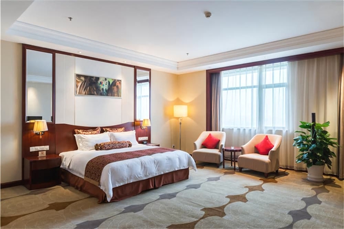 Imagen de la habitación del Hotel Longqi Jianguo. Foto 11