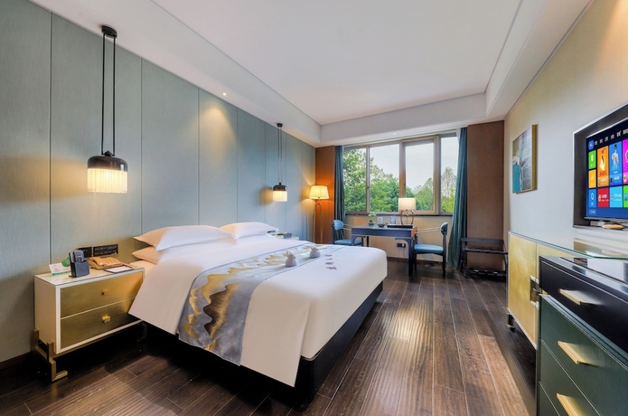 Imagen de la habitación del Hotel Longquan Jinsha Hotspring. Foto 7