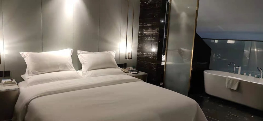 Imagen de la habitación del Hotel Longquan Jinsha Hotspring. Foto 11