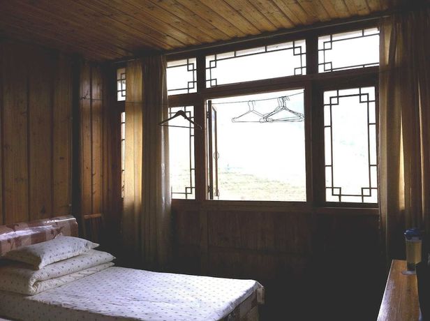 Imagen de los interiores del Hotel Longsheng Dazhai Tian Ranju Inn. Foto 20