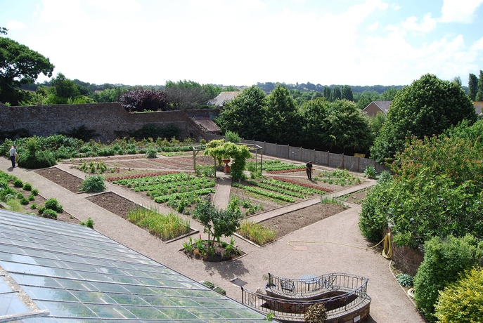 Imagen de los exteriores del Hotel Longueville Manor. Foto 8