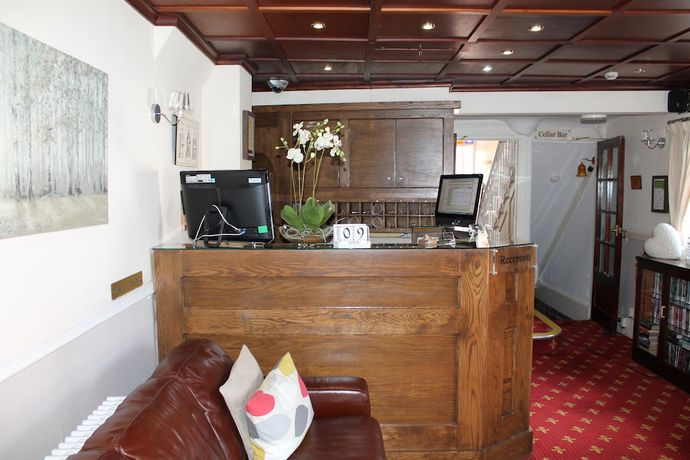 Imagen de los interiores del Hotel Longview. Foto 18
