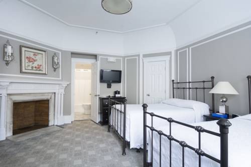 Imagen de la habitación del Hotel Longwood Inn. Foto 3