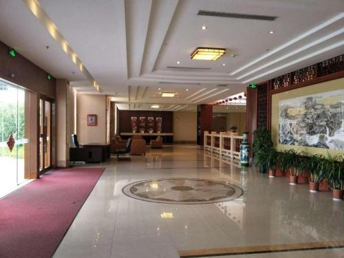 Imagen general del Hotel Longyan Capital International Hot Spring Resort. Foto 2