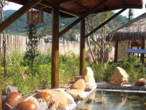 Imagen general del Hotel Longyan Capital International Hot Spring Resort. Foto 3