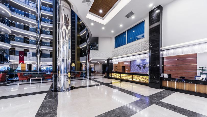 Imagen de los interiores del Hotel Lonicera Resort & Spa. Foto 19