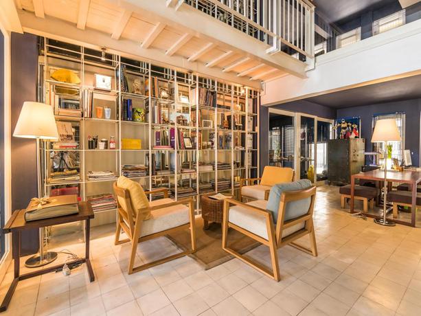 Imagen de los interiores del Hotel Loogchoob Homestay. Foto 10