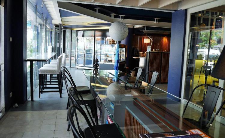 Imagen del bar/restaurante del Hotel Loogchoob Homestay. Foto 5