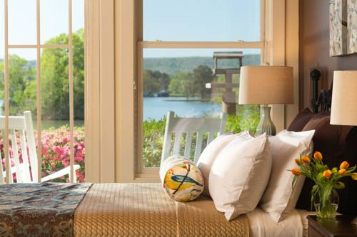 Imagen de la habitación del Hotel Lookout Point Lakeside Inn. Foto 3