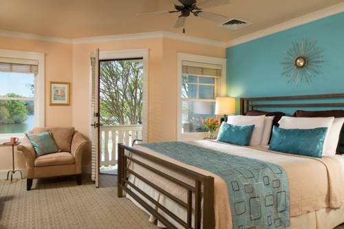 Imagen de la habitación del Hotel Lookout Point Lakeside Inn. Foto 7